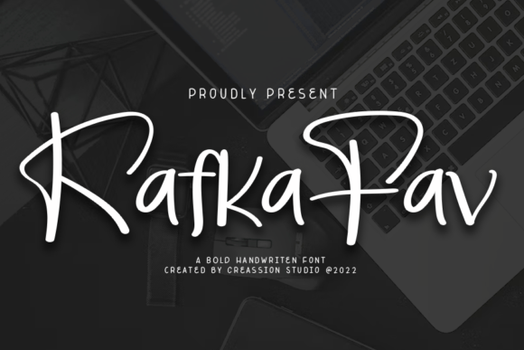 Kafkafav: A Romantic Display Font Worth Testing